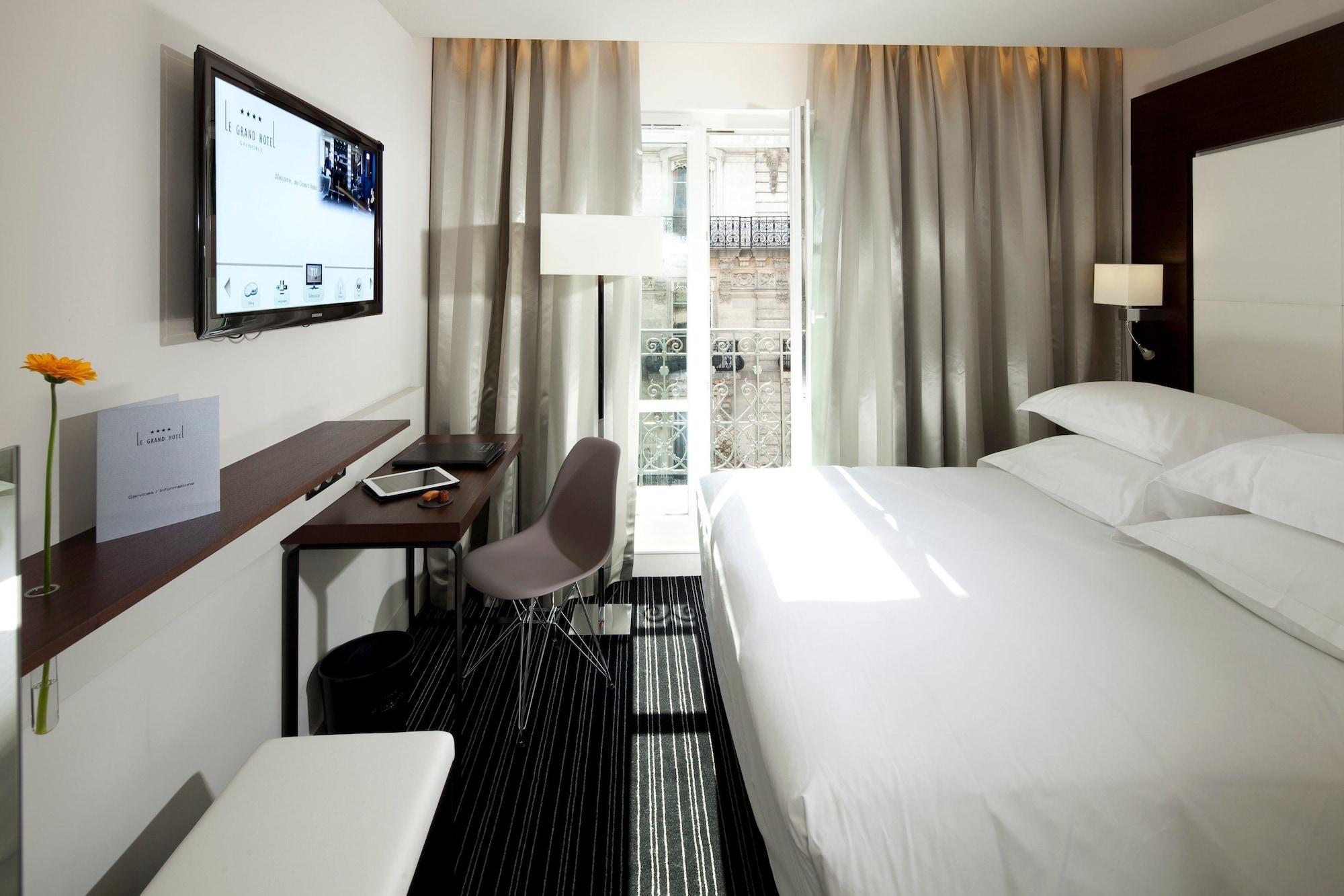 Le Grand Hotel Grenoble, BW Premier Collection By Best Western Екстериор снимка